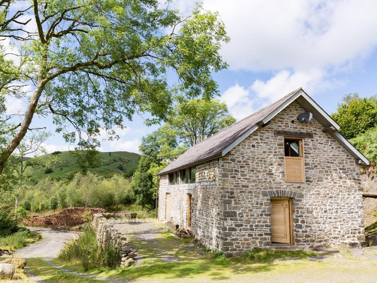 Red Kite Barn - Charming Boutique barn conversion Newbridge on Wye Extérieur photo