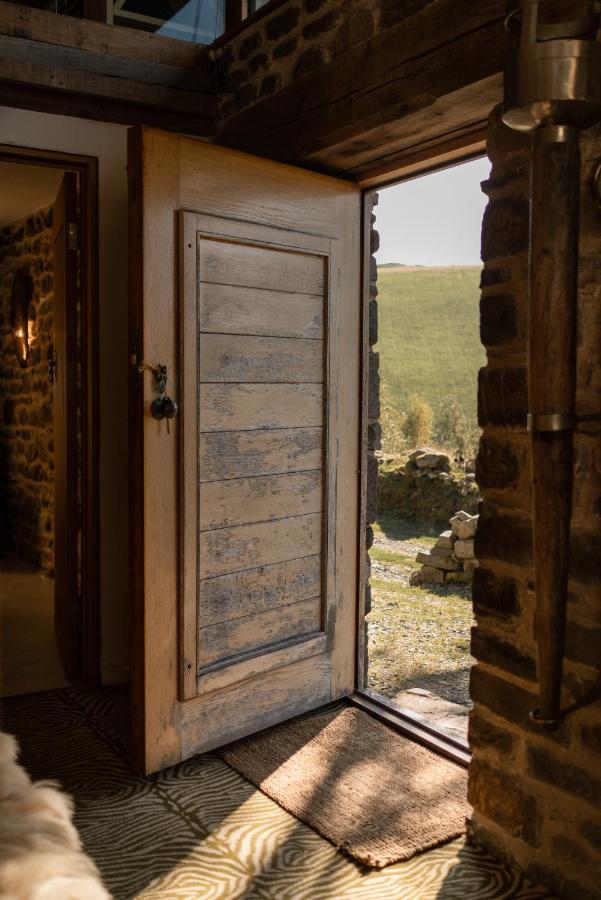 Red Kite Barn - Charming Boutique barn conversion Newbridge on Wye Extérieur photo